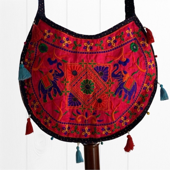 Tribe Azure Fair Trade Handcrafted Colorful Embellished Boho Shoulder Bag, NWOT! - Picture 6 of 11